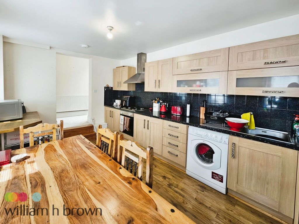 Property photo 1 of 10 Image