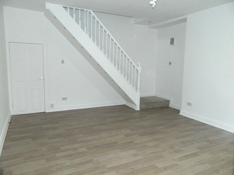 Property photo 2 of 22 2623-Pra11088-2-Raw