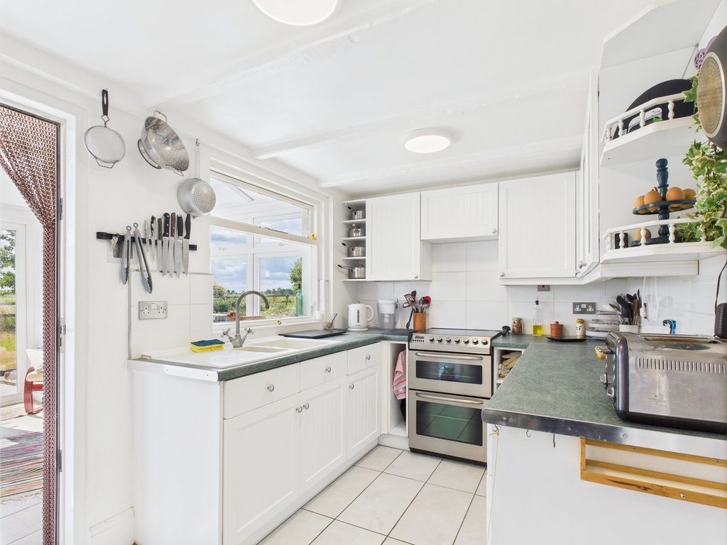 Property photo 3 of 38