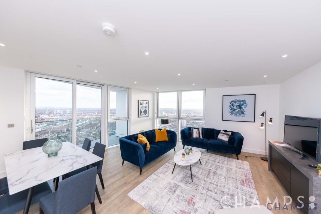Property photo 1 of 7 3 Bedroom Apartment To Let