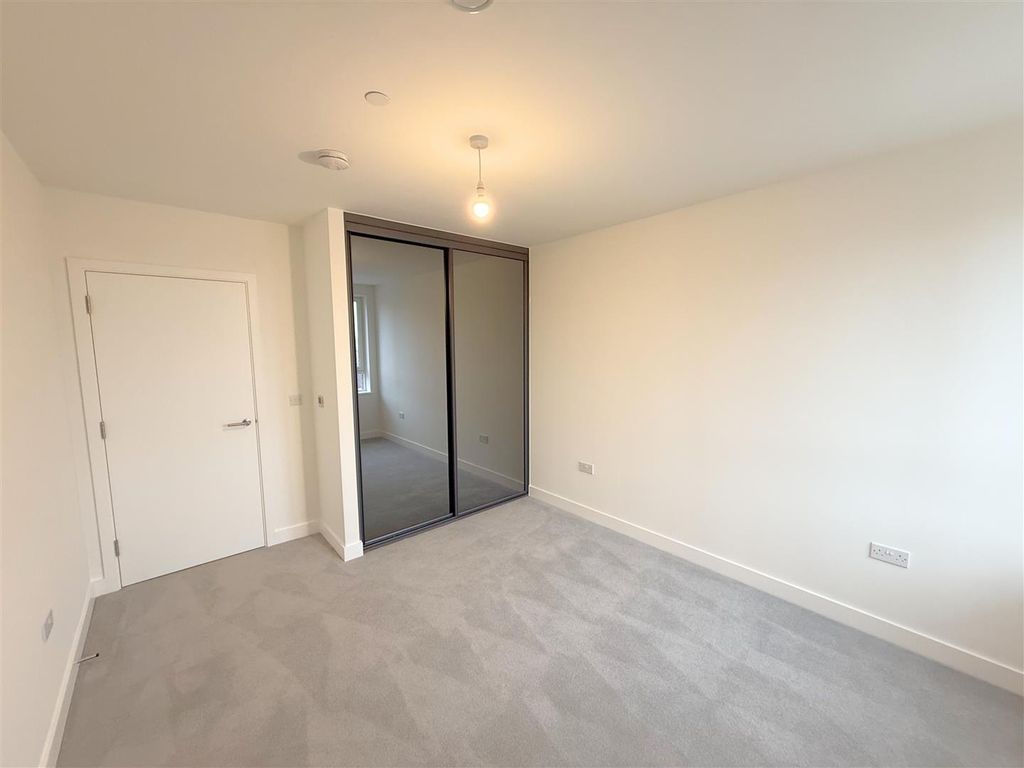 Property photo 3 of 6 473.Png