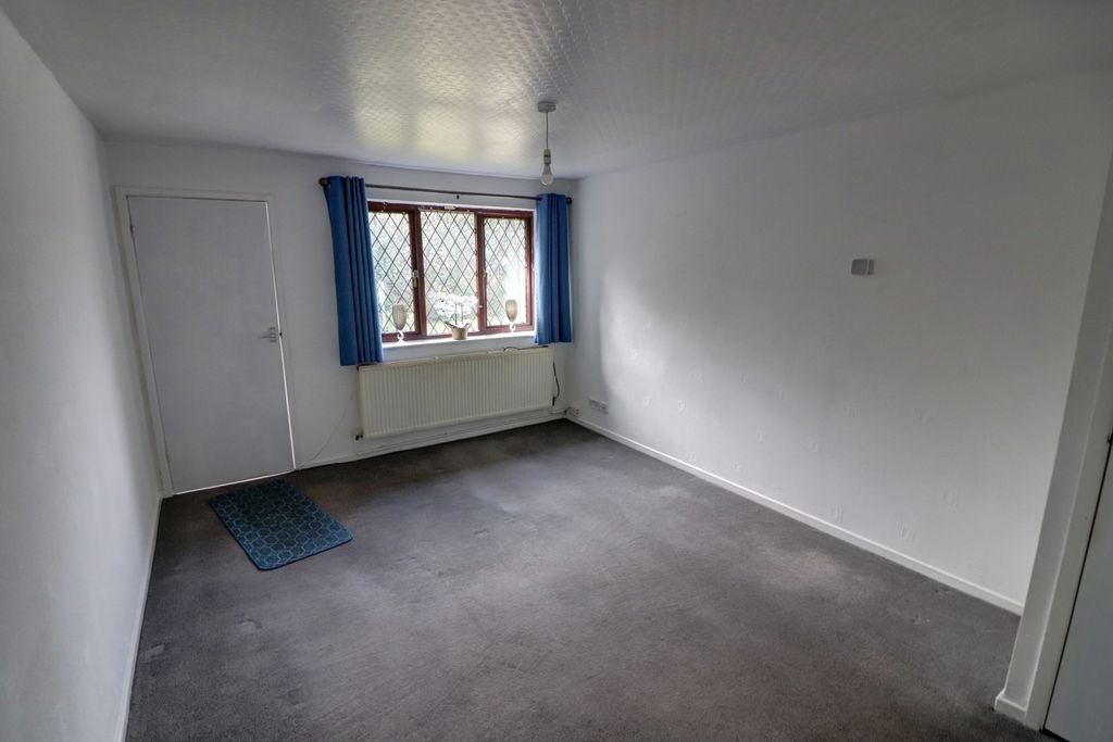 Property photo 2 of 10 Lounge