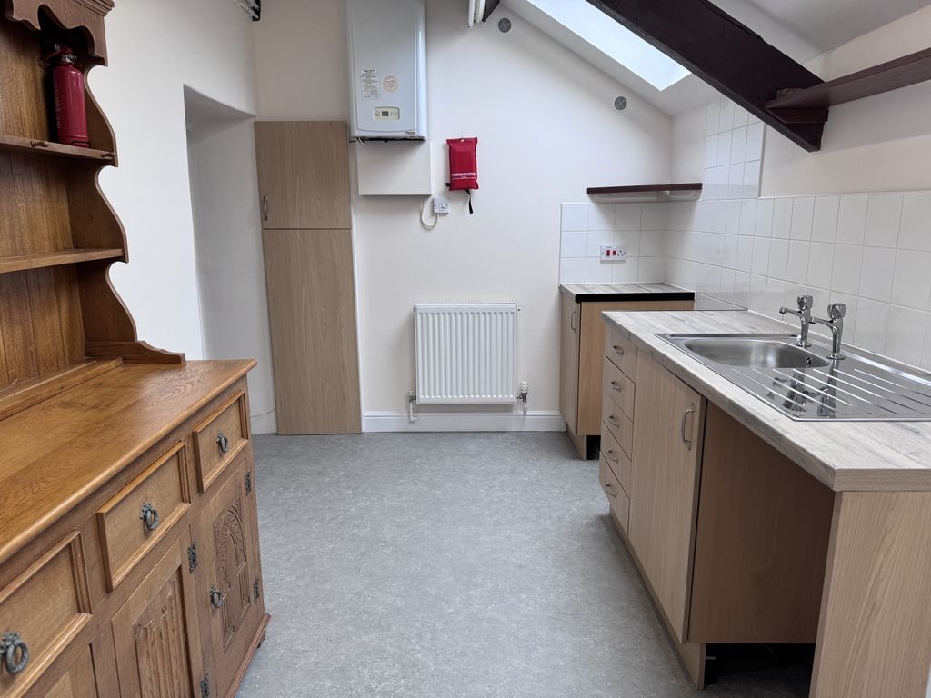 Property photo 3 of 12 Img_0298