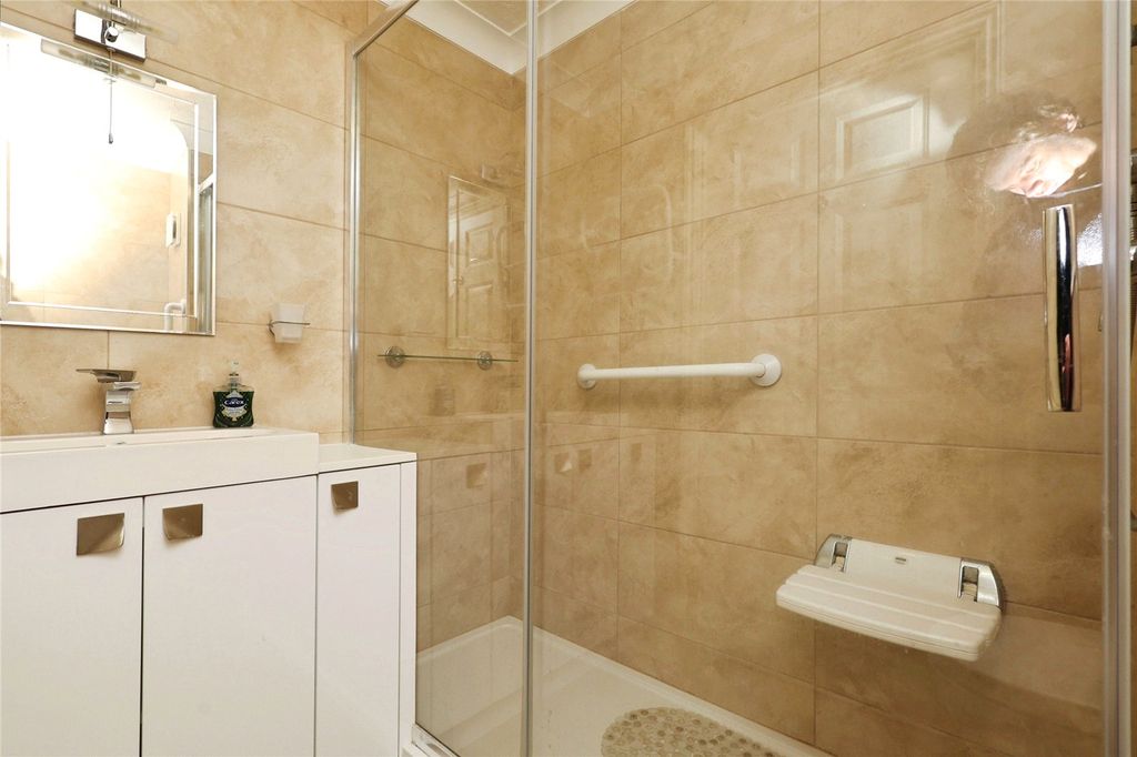 Property photo 2 of 14 Shower Room