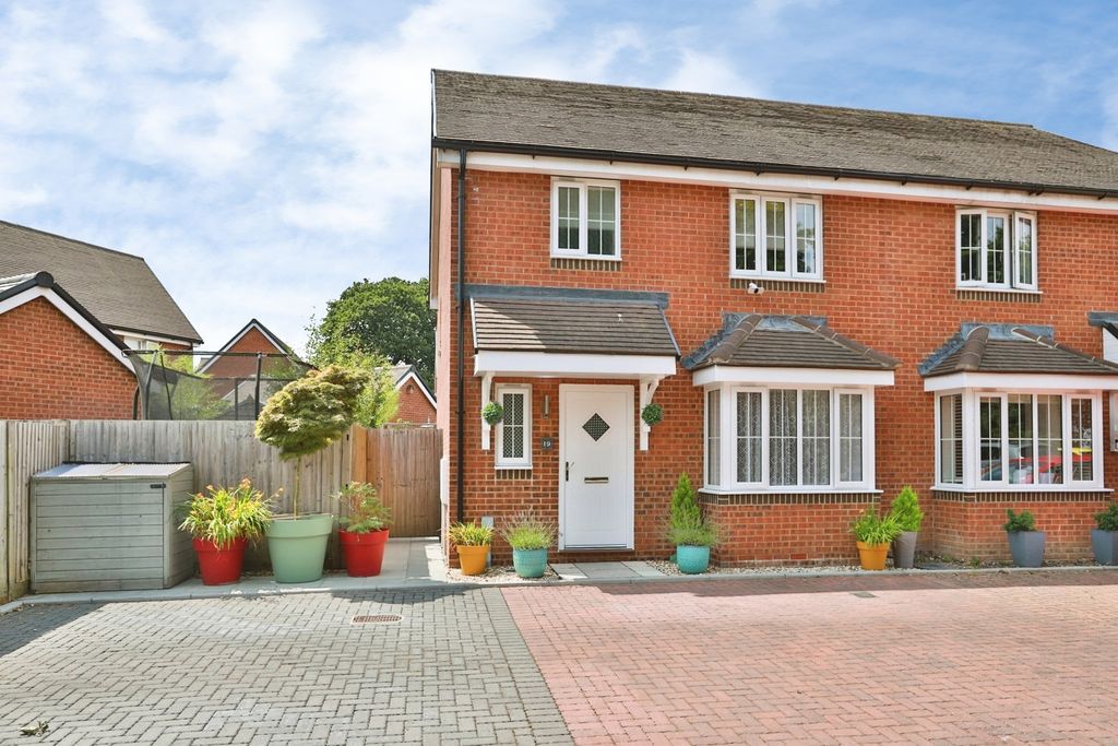 Property photo 1 of 19 Pbox-Img.Jpg