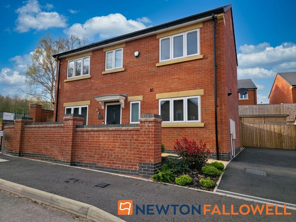 Property photo 1 of 29