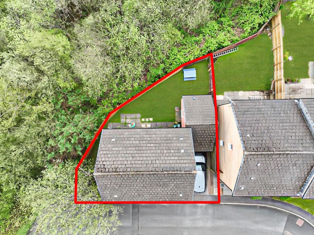 Property photo 2 of 23