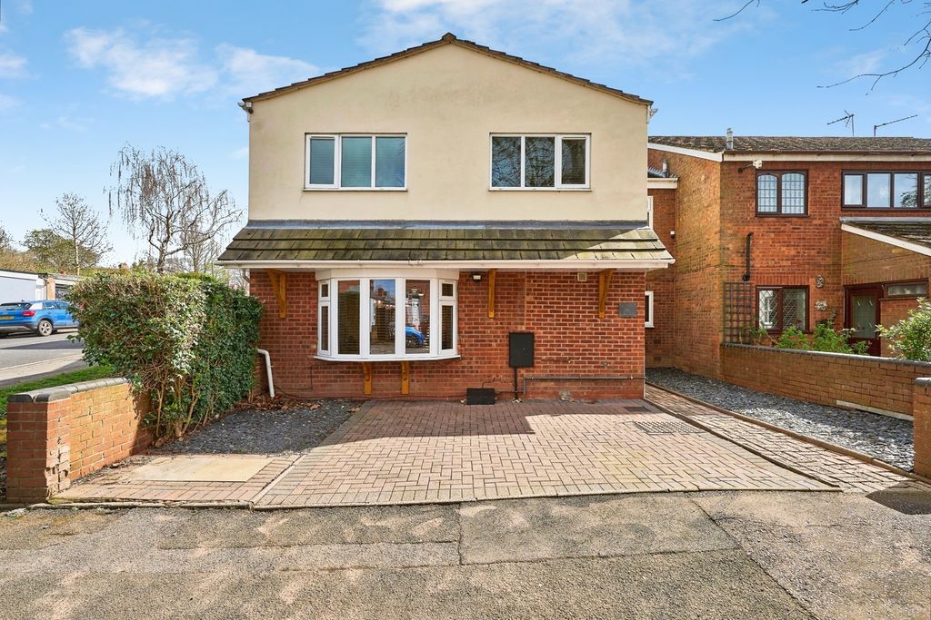 Property photo 1 of 29 Pbox-Img.Jpg