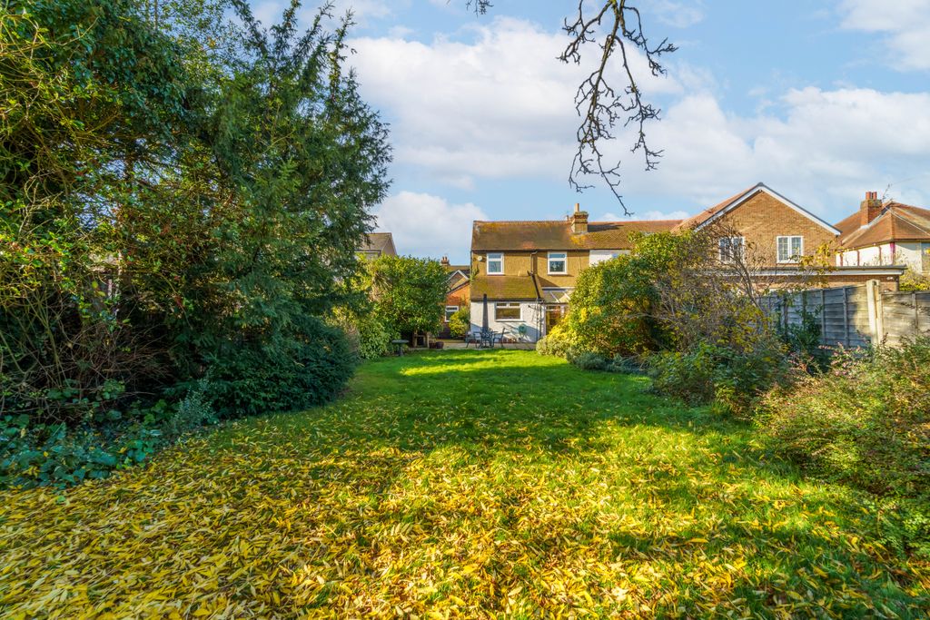 Property photo 3 of 16 Dsc00861-Hdr-Edit