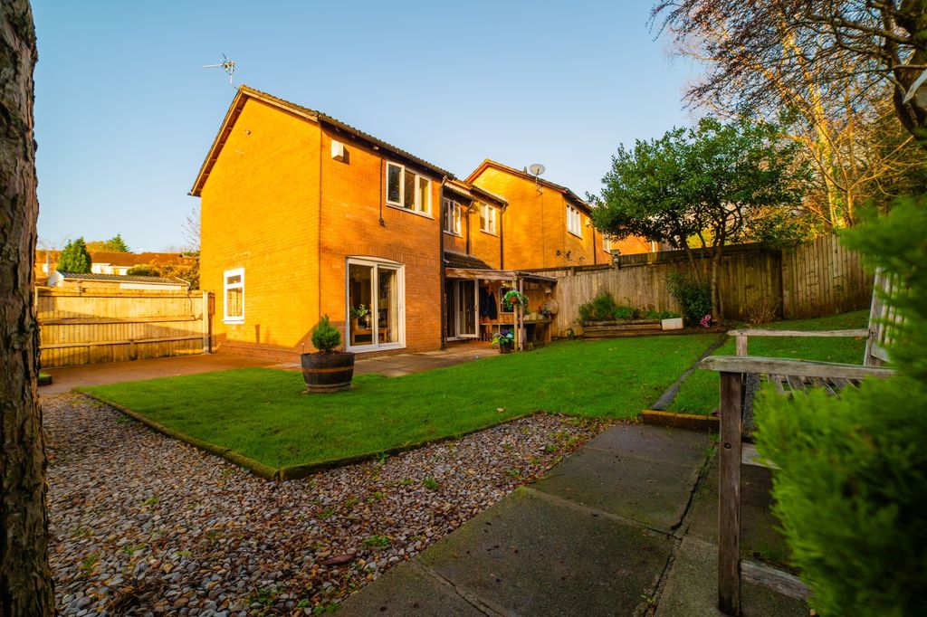 Property photo 2 of 31 Call 02920 454555 To Secure Your Viewing_25