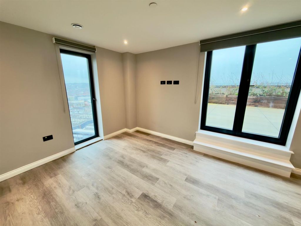 Property photo 3 of 13 Whatsapp Image 2026-02-11 At 14.59.08 (1).Jpeg