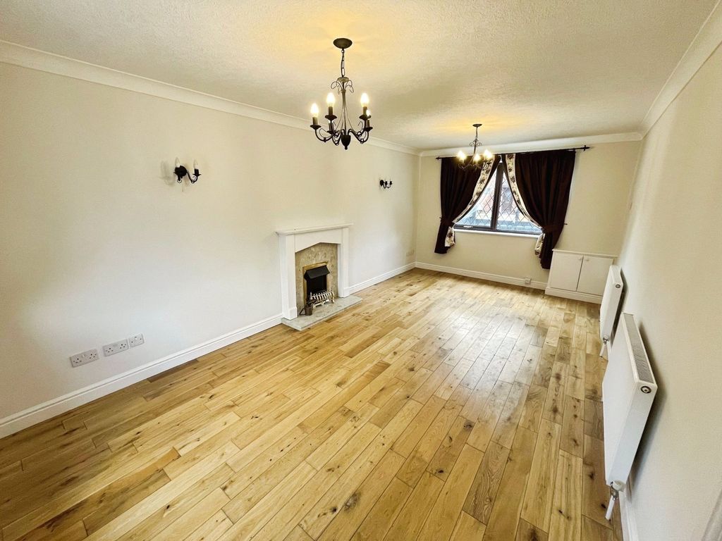 Property photo 2 of 17 Picture No. 07