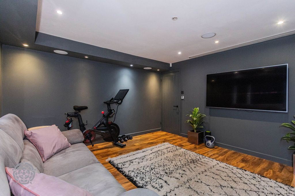 Additional image 8 of 5 bed detached house for saleHeywood Hall Road, Heywood OL10