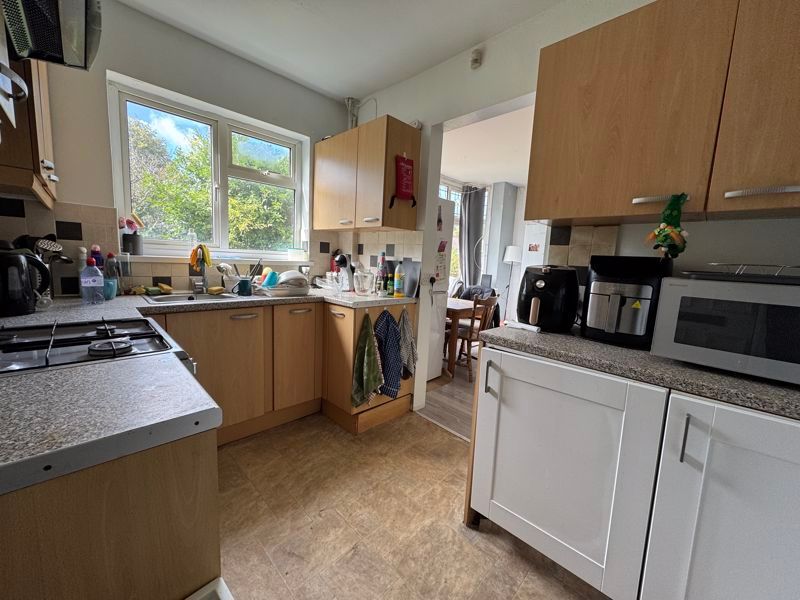 Property photo 2 of 10 Photo 12