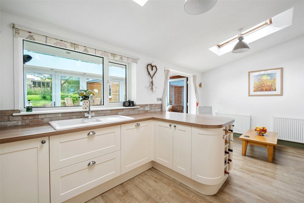 Additional image 18 of 5 bed detached house for saleMonkton Road, Honiton, Devon EX14