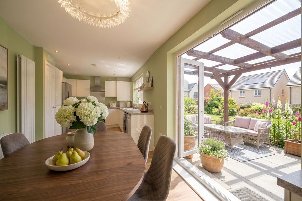 Property photo 2 of 31 Ai Staged Dining Area