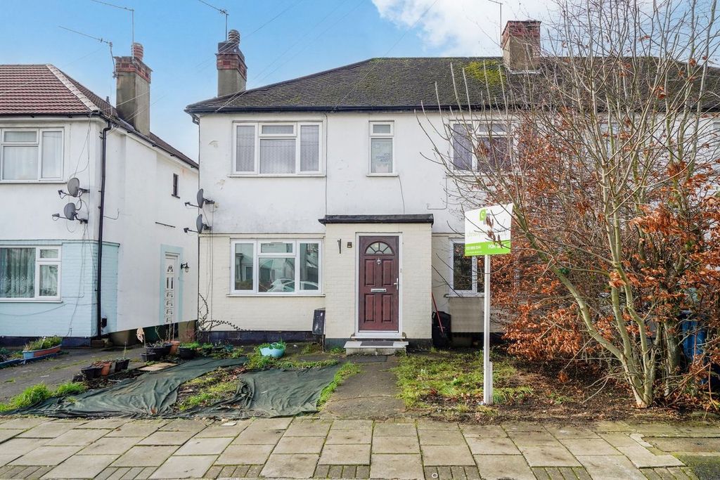 Property photo 1 of 15