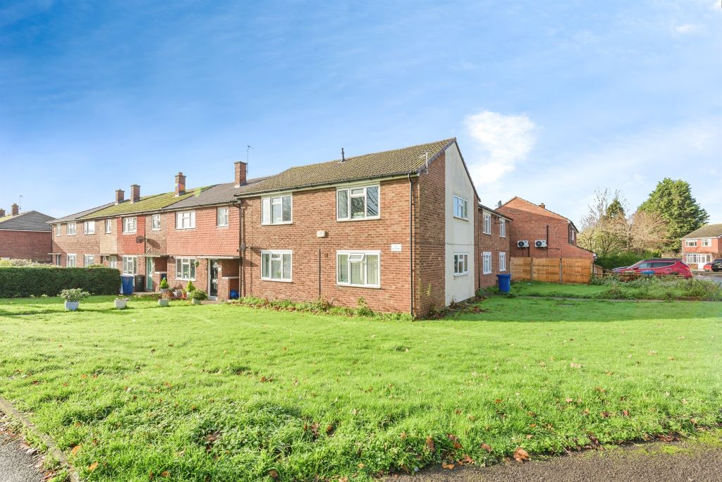 Property photo 1 of 17