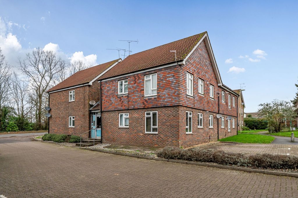 Property photo 1 of 5