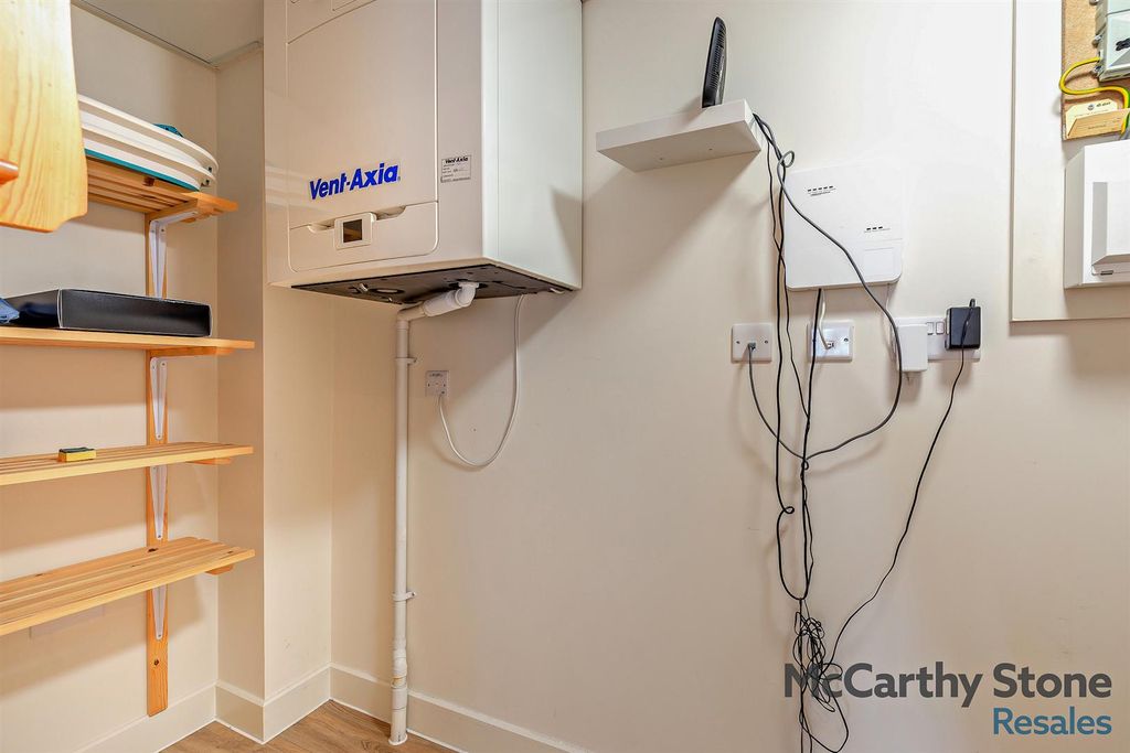 Additional image 20 of 2 bed flat for saleMonument Place, Endless Street, Salisbury SP1