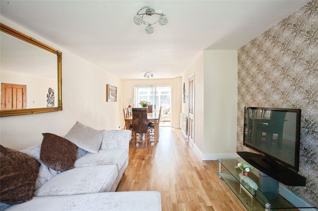 Property photo 3 of 17 Picture No. 46