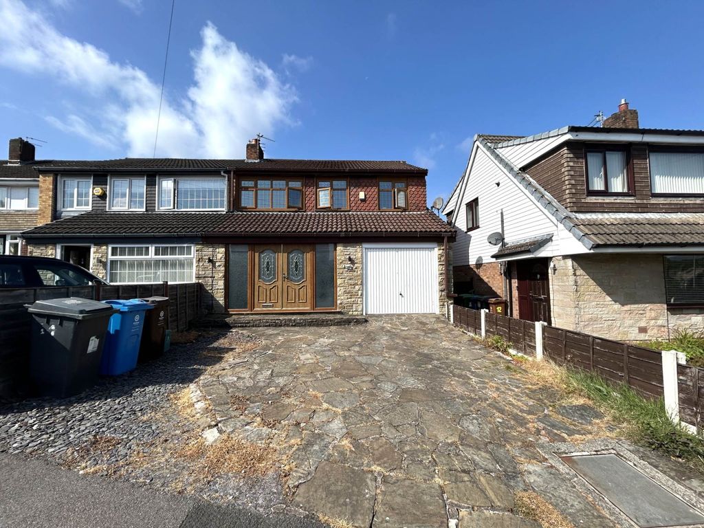 Property photo 1 of 27