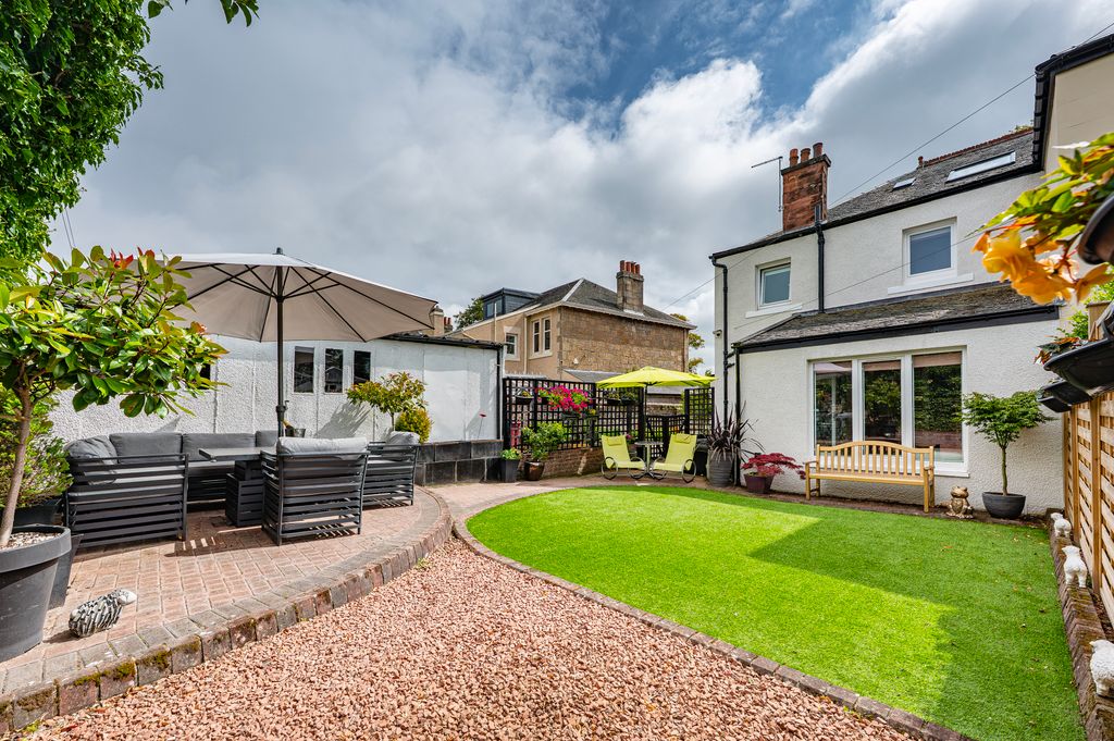 Property photo 2 of 58