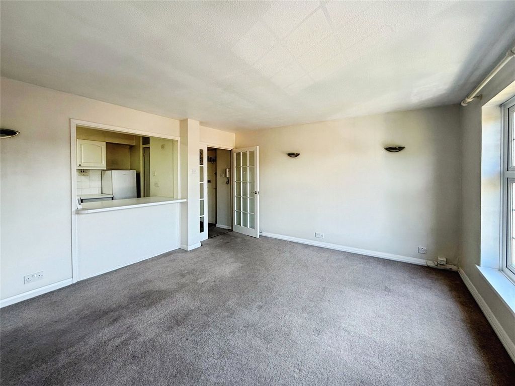 Property photo 3 of 11 Picture No. 06