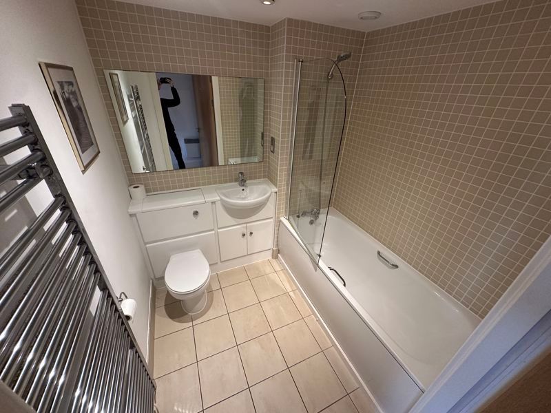 Property photo 2 of 13 Bathroom