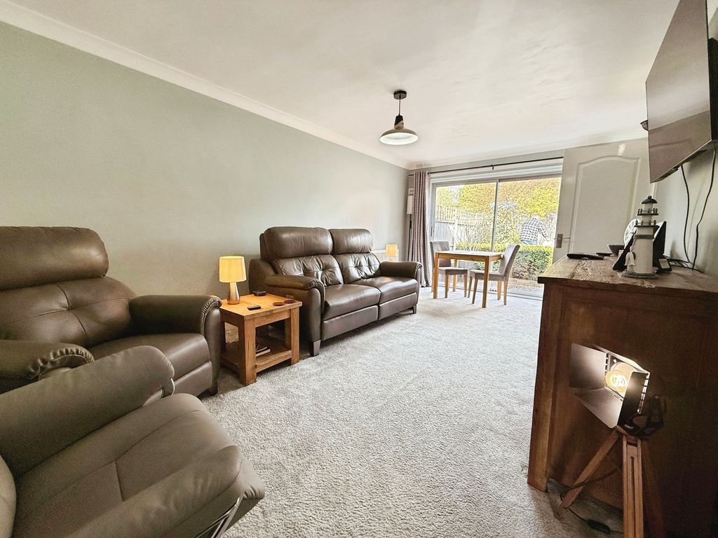 Property photo 3 of 16