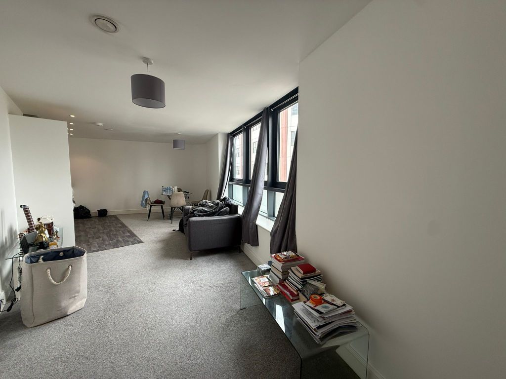 Property photo 2 of 6