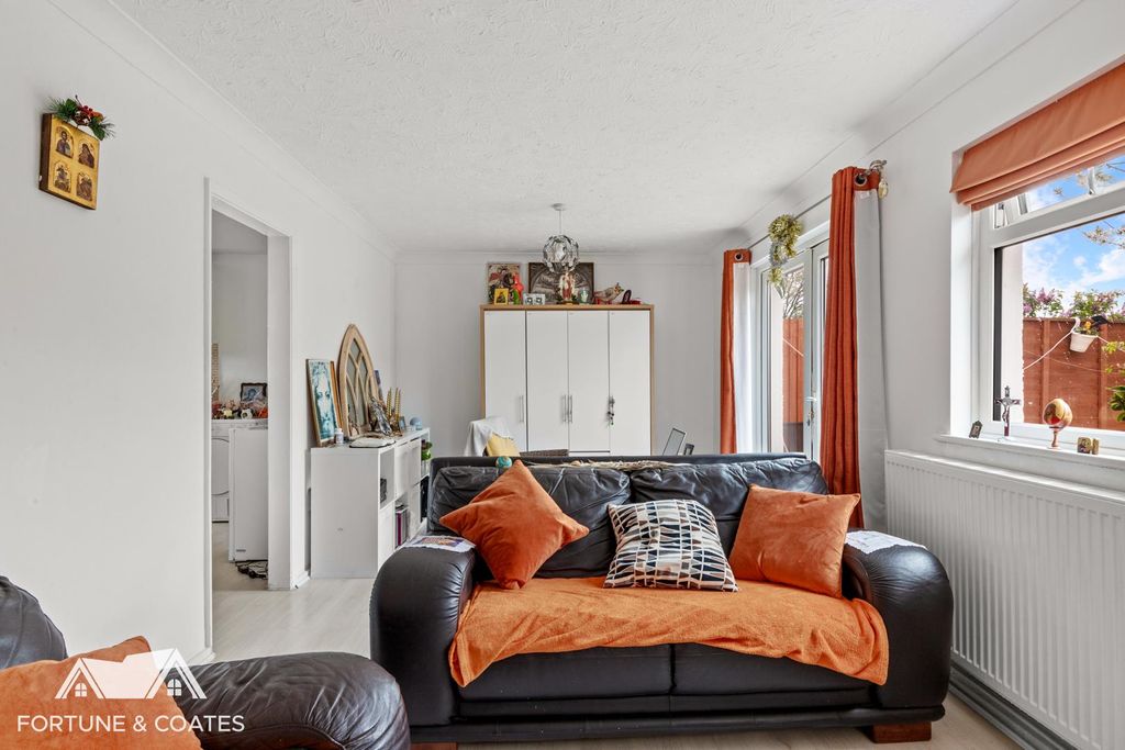 Property photo 3 of 14 Tithelands_7.Jpg