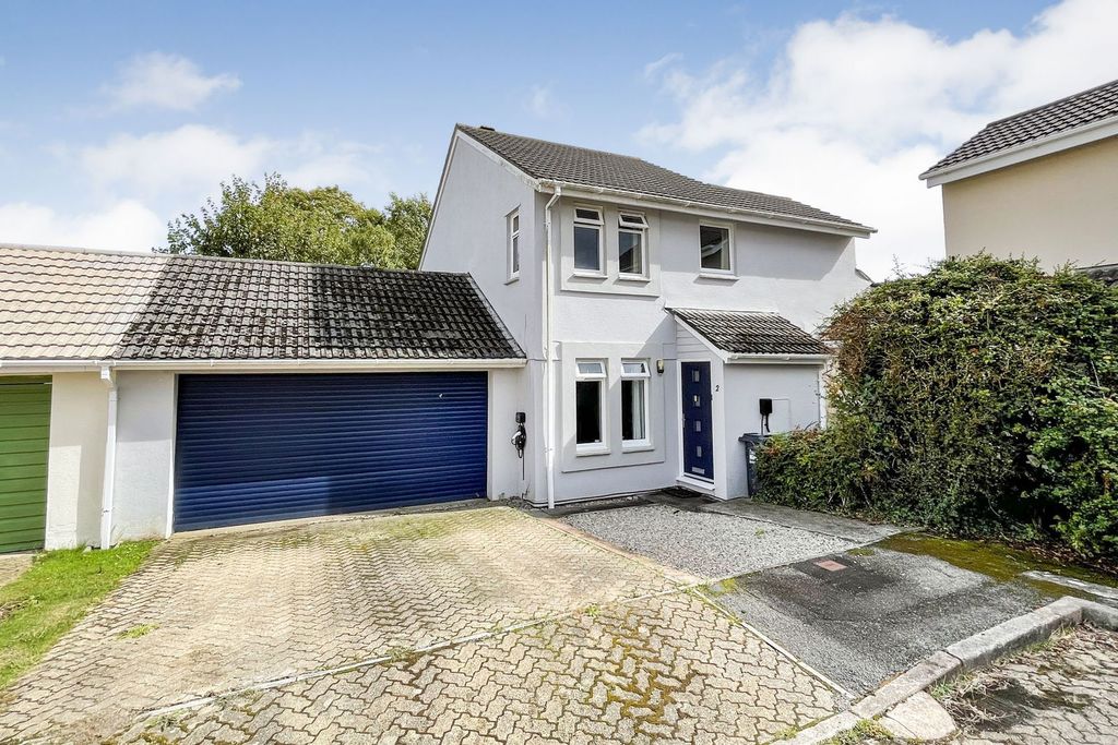 Property photo 1 of 15