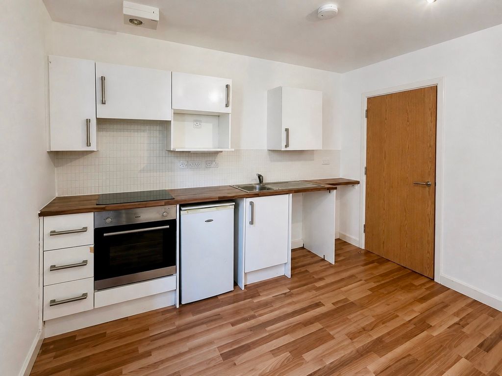 Property photo 3 of 7