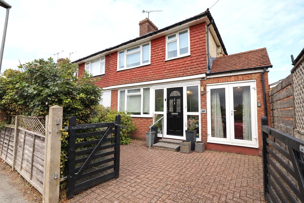 Property photo 1 of 19 Picture No. 01