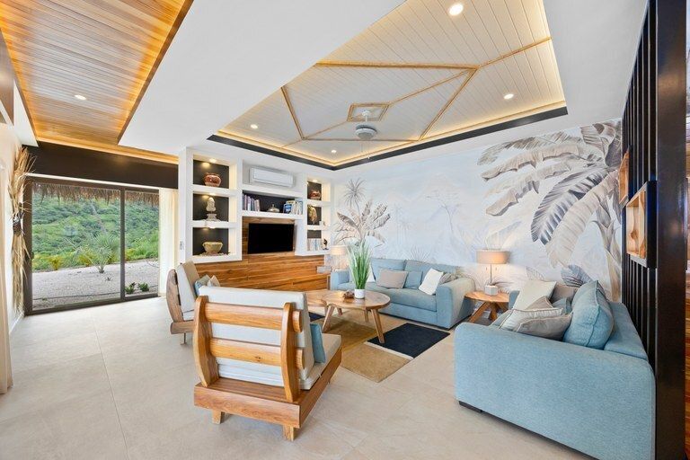 Property photo 3 of 12 <Alttext/>