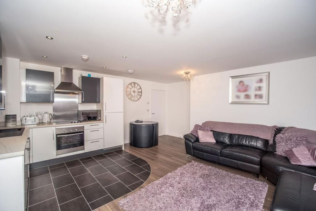 Property photo 3 of 13