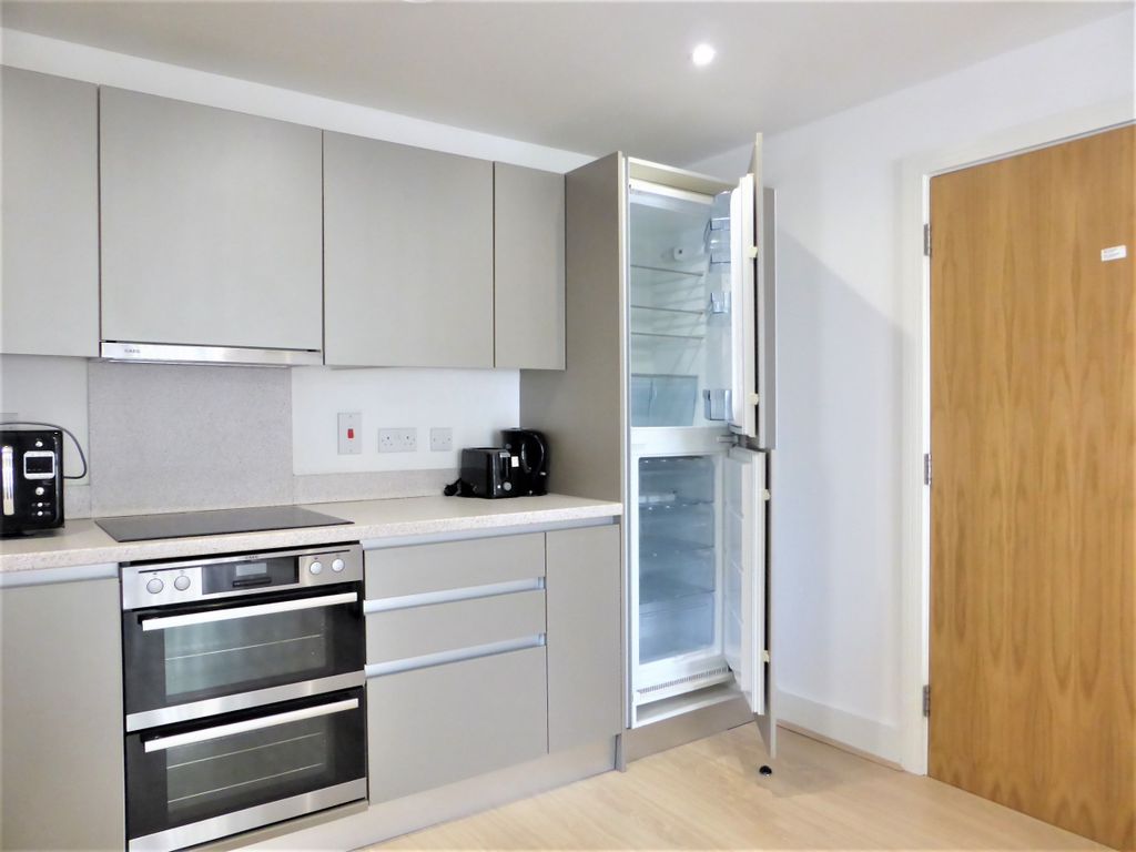 Property photo 3 of 9