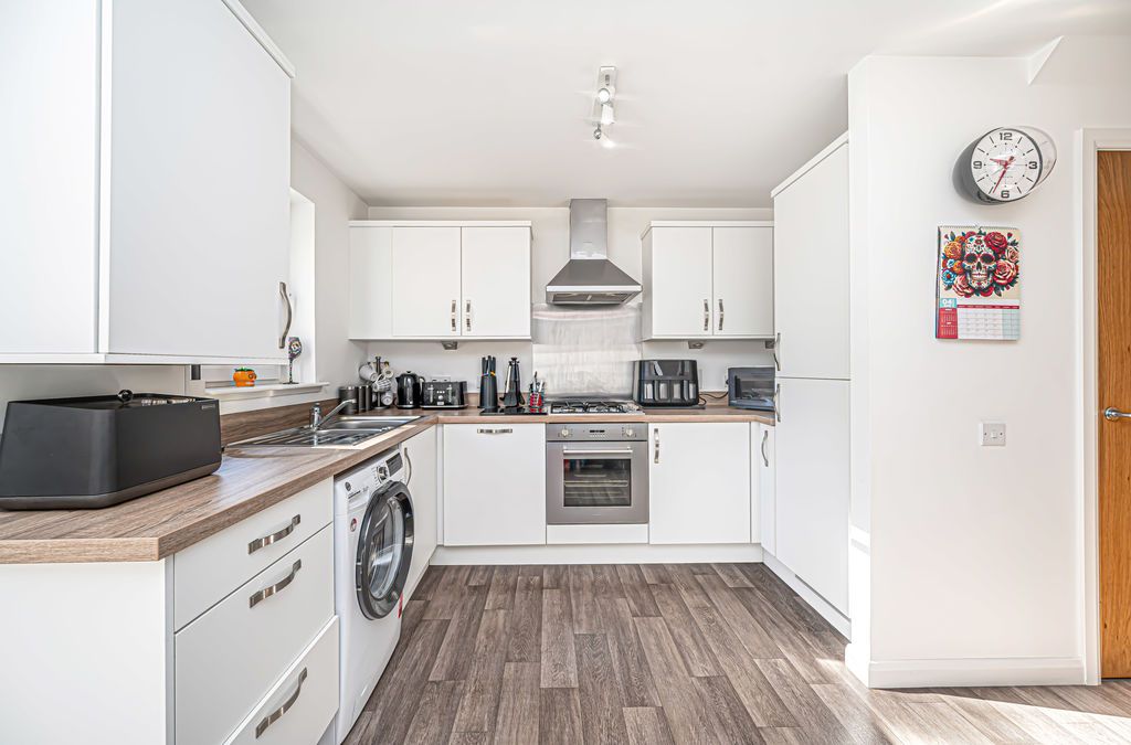 Property photo 2 of 21 Open Plan Dining Kitchen