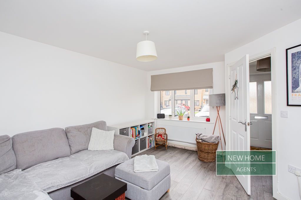 Property photo 2 of 15 Photo 11