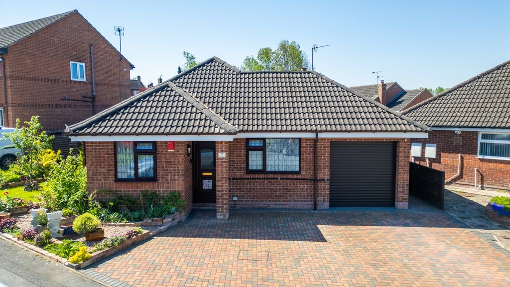 Property photo 1 of 18 5112624