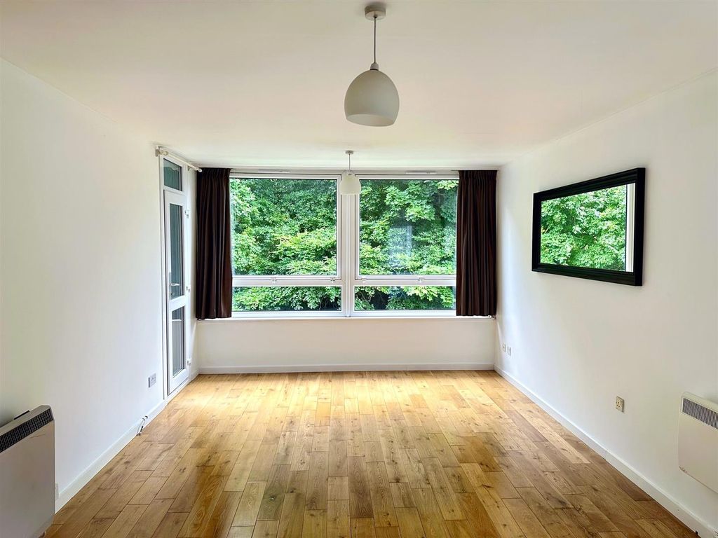 Property photo 3 of 16 Img_4884.Jpg