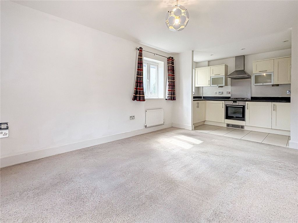 Property photo 2 of 11 Reception Room