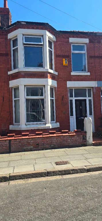 Property photo 2 of 28
