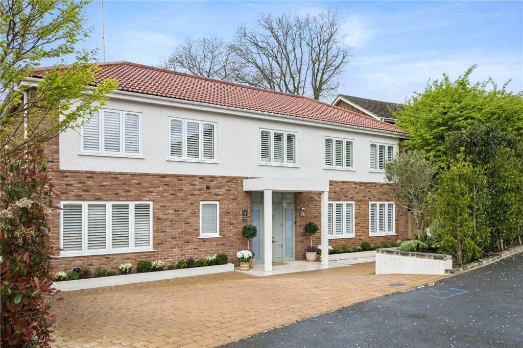 Property photo 1 of 27 Picture No. 32