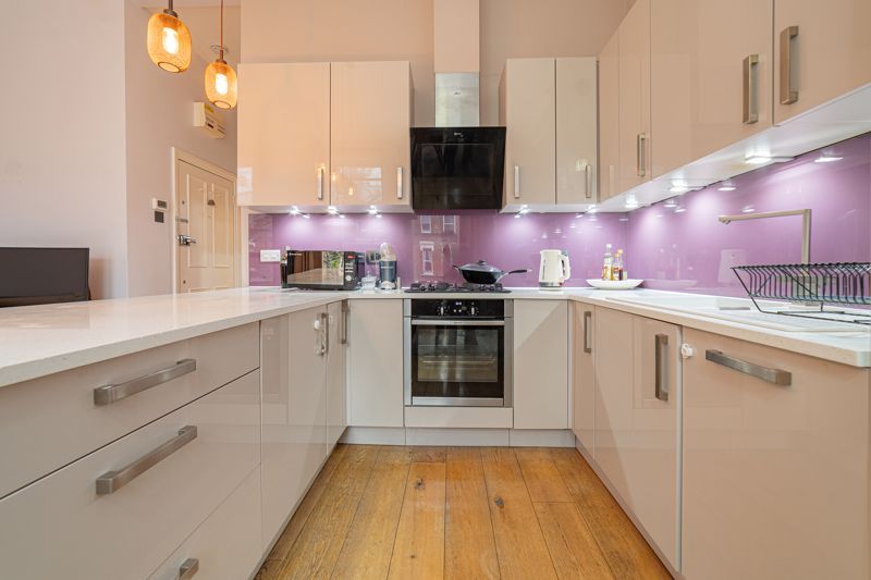 Property photo 2 of 16 Photo 3