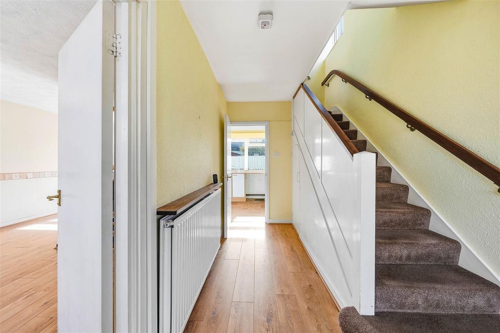 Property photo 2 of 22 Photos-3.Jpg