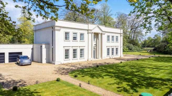 Property photo 2 of 33