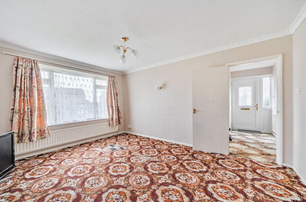 Property photo 3 of 13 Living/Dining Room