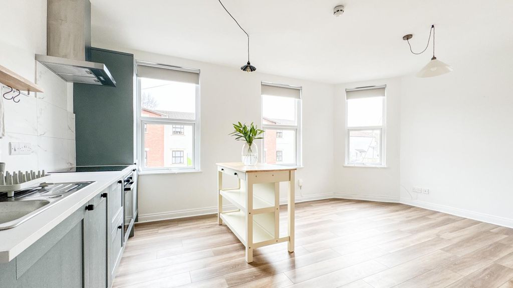 Property photo 1 of 13 Untitled-4374.Jpg